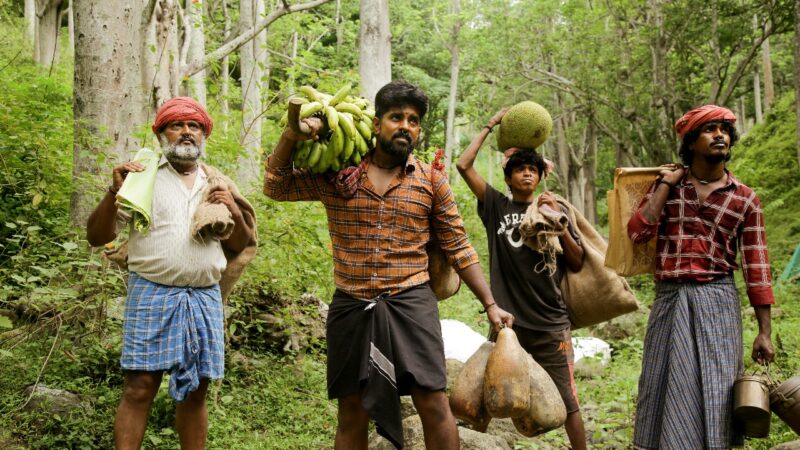 எல்லையில் கொட்டப்படும் கழிவுகள்.. உண்மையை அலசும் ‘அலங்கு’.. உரிமையைப் பெற்ற சக்திவேலன்