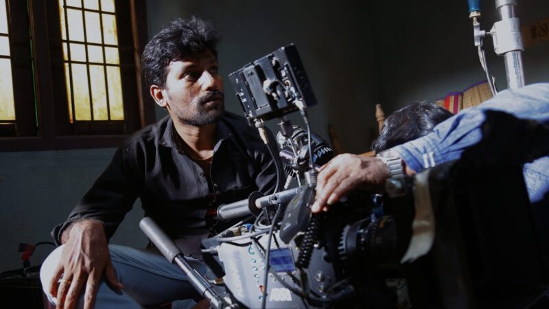 மக்களின் அப்ளாஸ் அவார்ட்.. சூட்டிங் பார்த்தவர் இன்று ‘சார்’ பட ஒளிப்பதிவாளர் இனியன் J ஹாரிஸ்