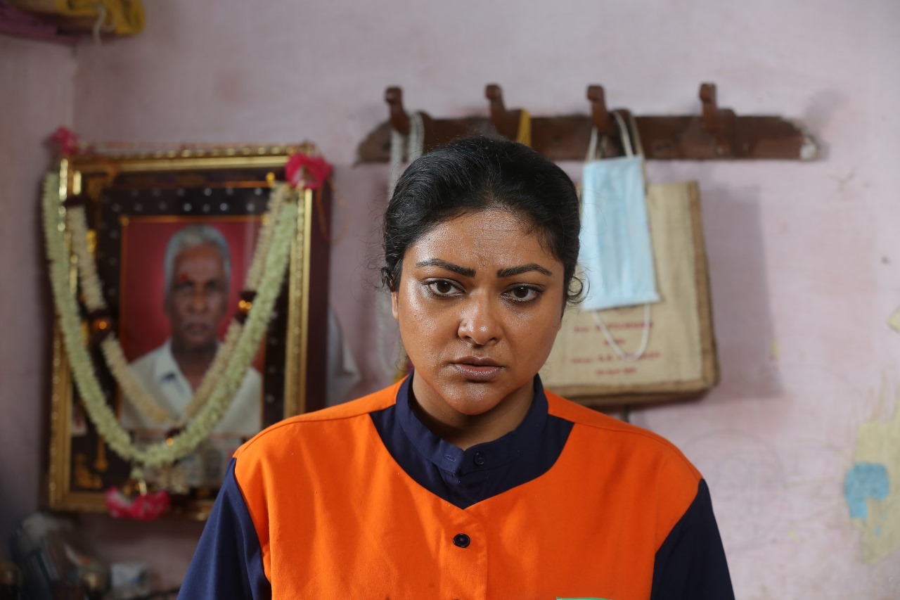 Once Upon a time in Madras Release.; 4 பேர் கையில் எதிர்பாராமல் கிடைத்த துப்பாக்கி