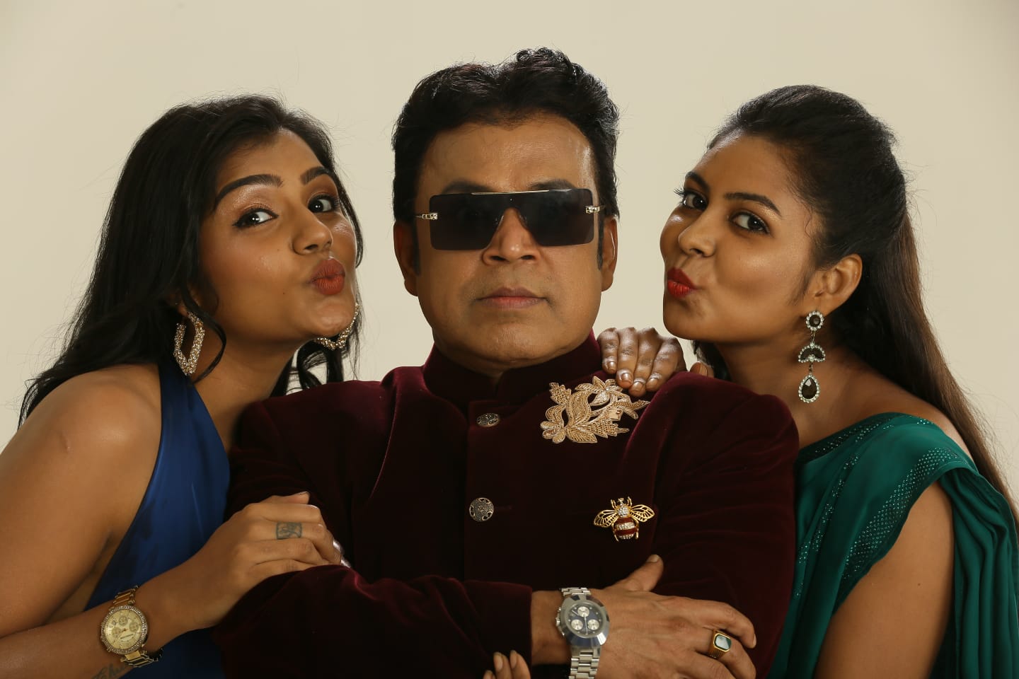 பறக்க தயாரான ‘ராஜா கிளி’ மீண்டும் கூண்டுக்குள் அடைப்பு.; ரிலீஸ் எப்போ.?