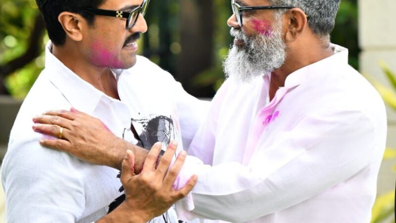 ஷங்கரின் ‘கேம் சேஞ்சர்’.. ராம்சரணுக்காக மேடையில் தோன்றும் ‘புஷ்பா’ டைரக்டர் சுகுமார்