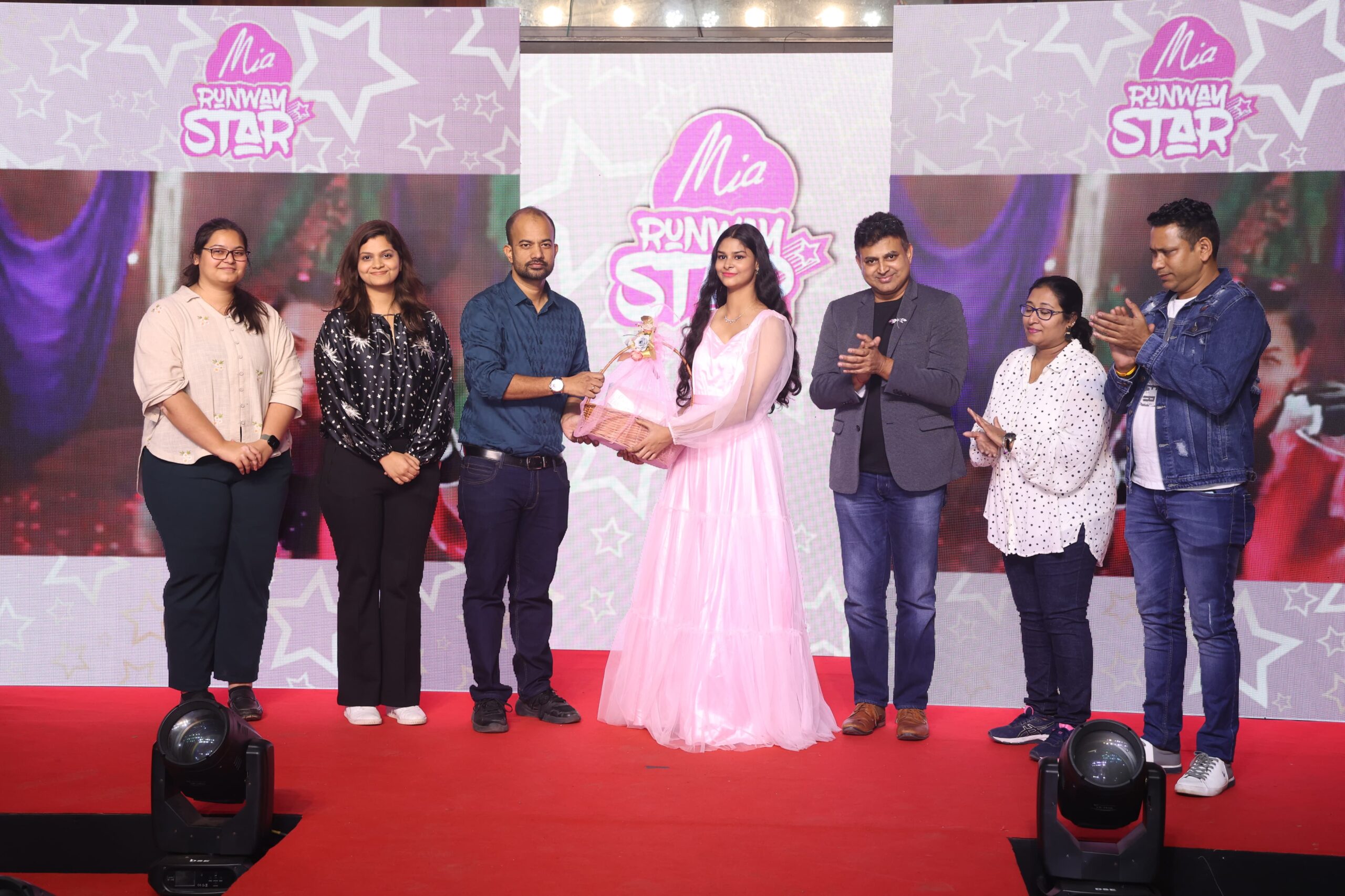 Mia By Tanishq.. அசத்தல் ஸ்டைலுடன் ரன்வே ஸ்டார்.. 4 புதிய விற்பனை நிலையங்கள்