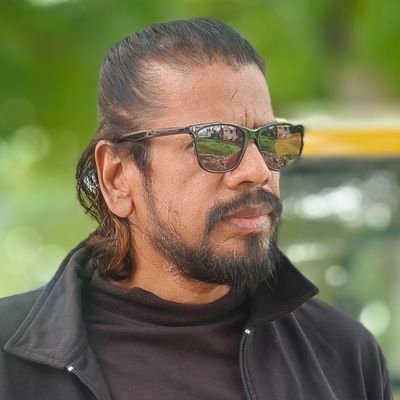 புத்தாண்டில் ‘தளிர்’ ஃபர்ஸ்ட் லுக்  : விஜய் ஸ்ரீ சொல்லும் அரசியல் என்ன.?