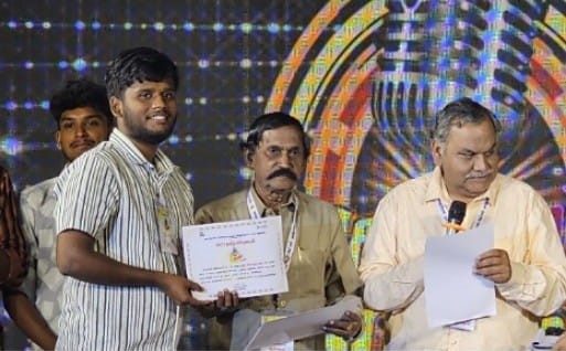 SRM அறிவியல் & தொழில்நுட்பக் கல்வி நிறுவனம் தமிழ்ப் பேராயம் – சொல் தமிழா சொல் 2025 –