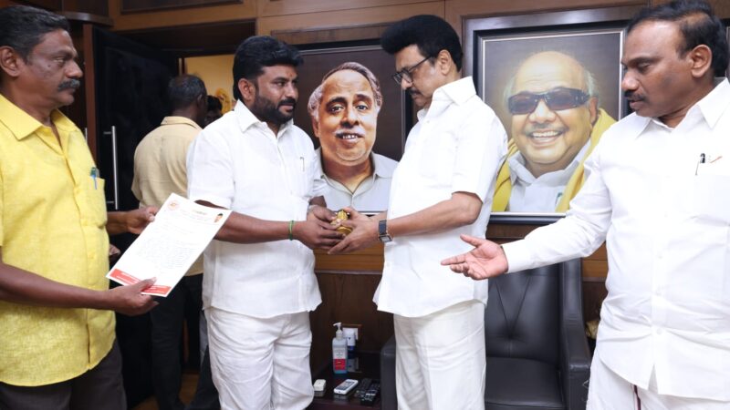 முதல்வரிடம் கோரிக்கை வைத்த தெலுங்கர் முன்னேற்ற கழகத்தின் நிறுவனர் 