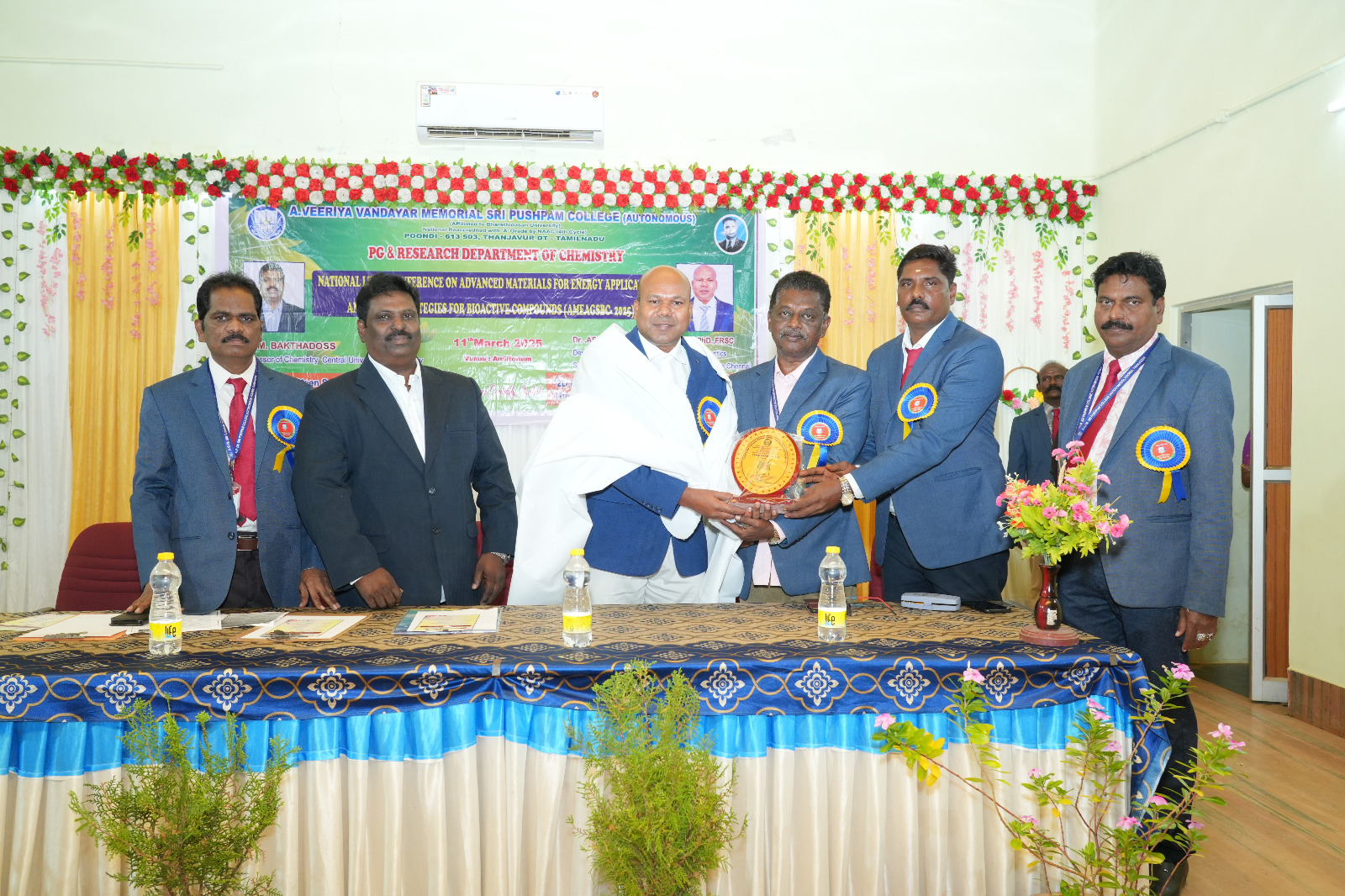 தஞ்சை ஏ.வி.வி.எம். ஸ்ரீ புஷ்பம் கல்லூரியில் ‘ஆண்டிகுப்பம் முதல் அமெரிக்கா வரை’ ஹைலைட் 