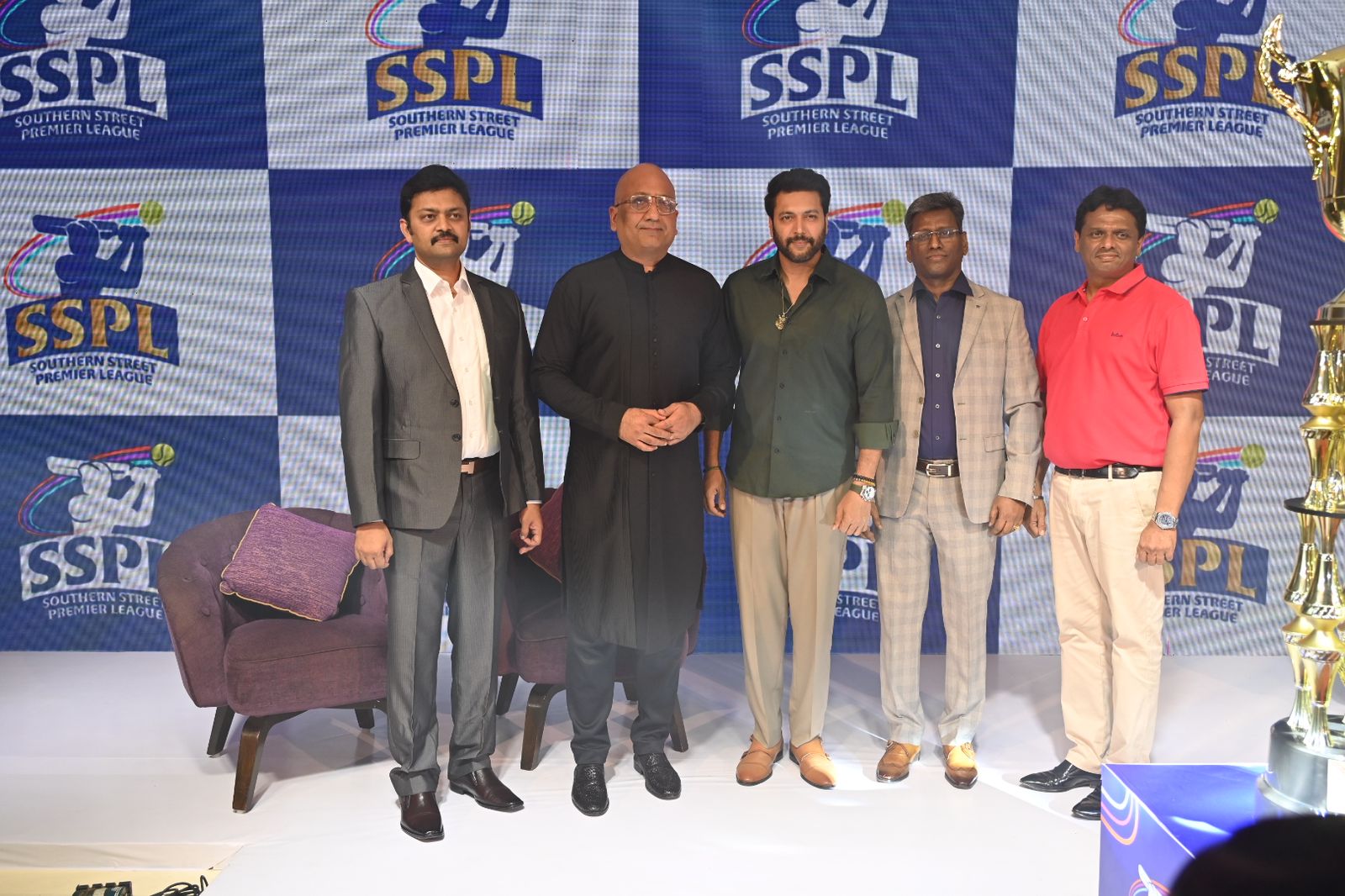 SSPL ரவி மோகன் பங்கேற்பு : சதர்ன் ஸ்ட்ரீட் பிரீமியர் லீக் விழா.. ₹3 கோடி வெல்வது யார்.?