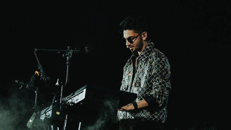 டிக்கெட் பத்தல இன்னும் வேணும்..; அனிருத்தின் HUKUM Concert Highlight