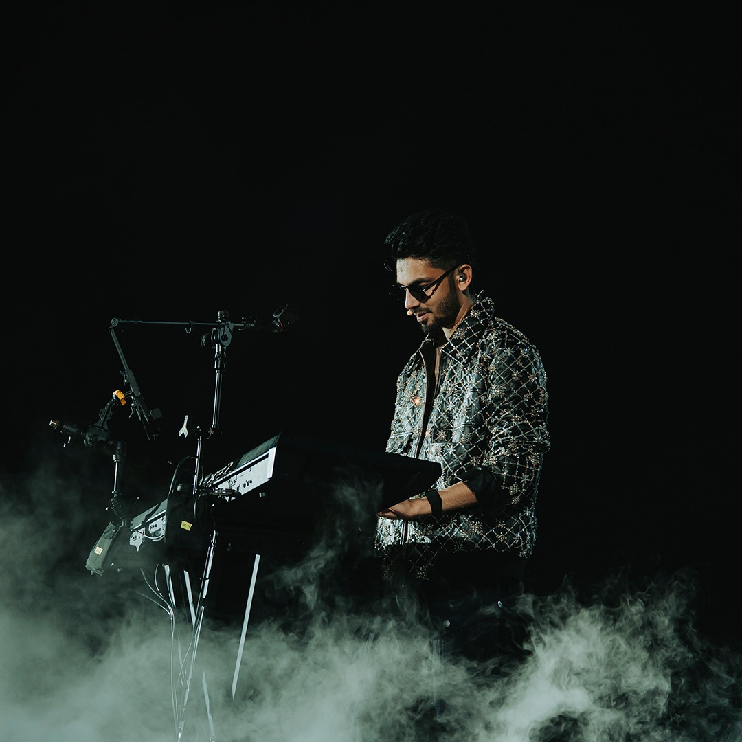 டிக்கெட் பத்தல இன்னும் வேணும்..; அனிருத்தின் HUKUM Concert Highlight