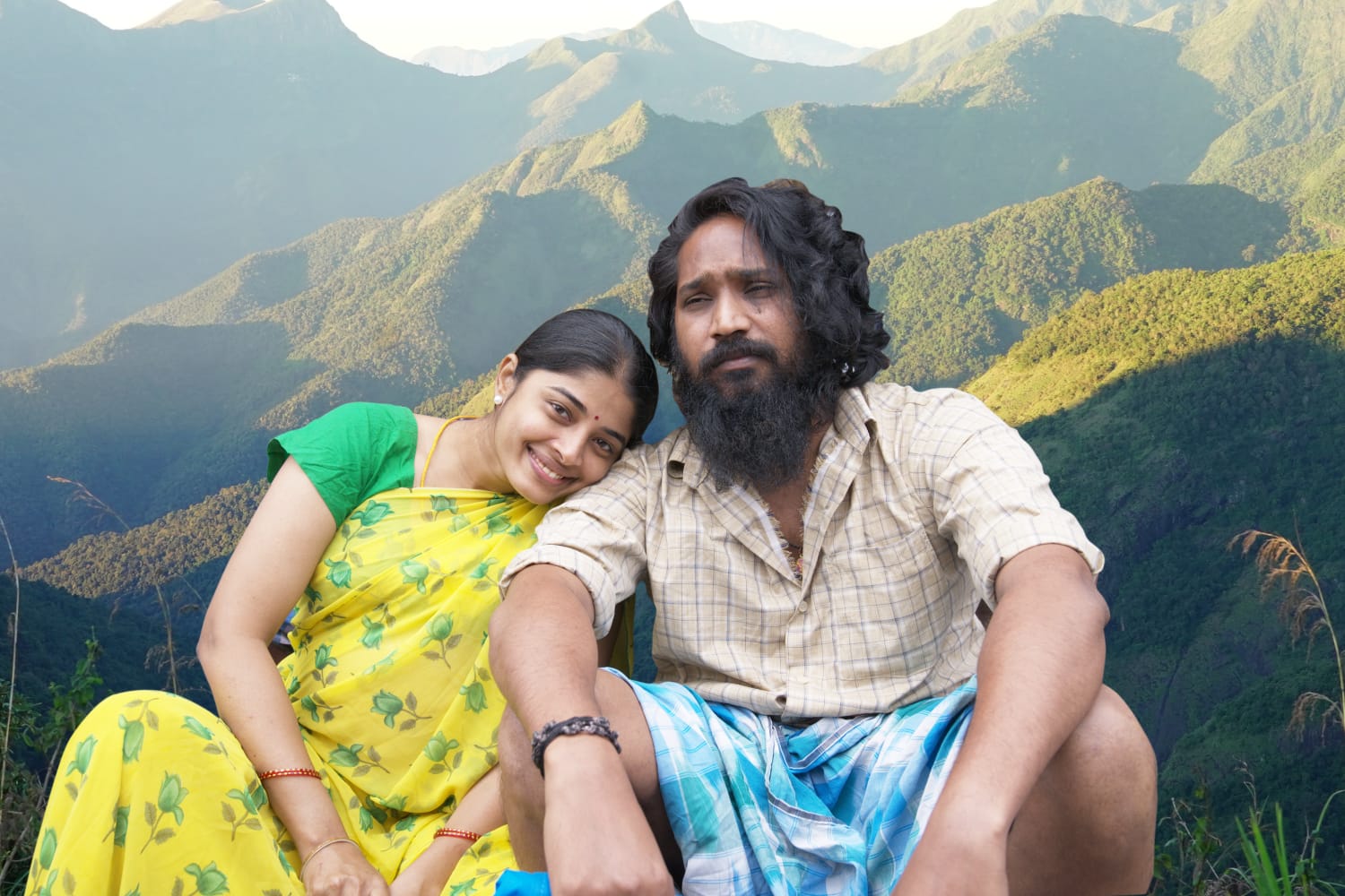 சுற்றுலா போனா இயற்கை ரசித்து விட்டு வருகிறோம்.. ஆனா அங்கே  வாழ்பவர்களின் நிலை சொல்ல வரும்  ‘கெவி’