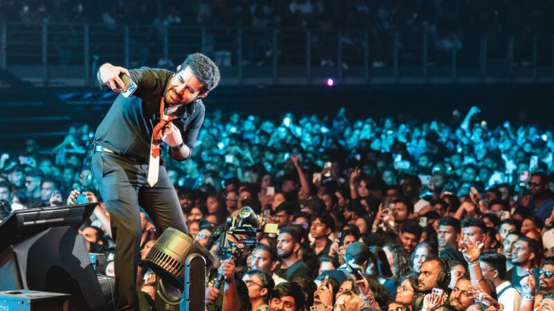 இரட்டை இன்னிசை மழை : செப்டம்பரில் வித்யாசாகர் & விஜய் ஆண்டனி விருந்து 