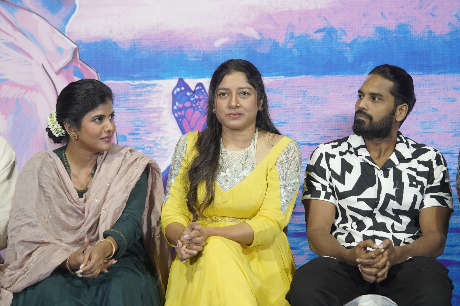 சாதிய வன்முறை ஆண்களை விட பெண்களிடமே அதிகம்… – ‘காயல்’ இயக்குனர் தமயந்தி