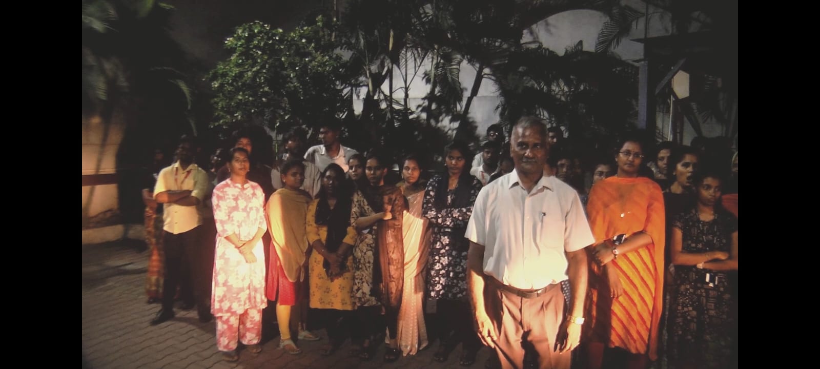 We want justice not sympathy : 400 Families Plead for Justice After Sudden Job Loss.. 