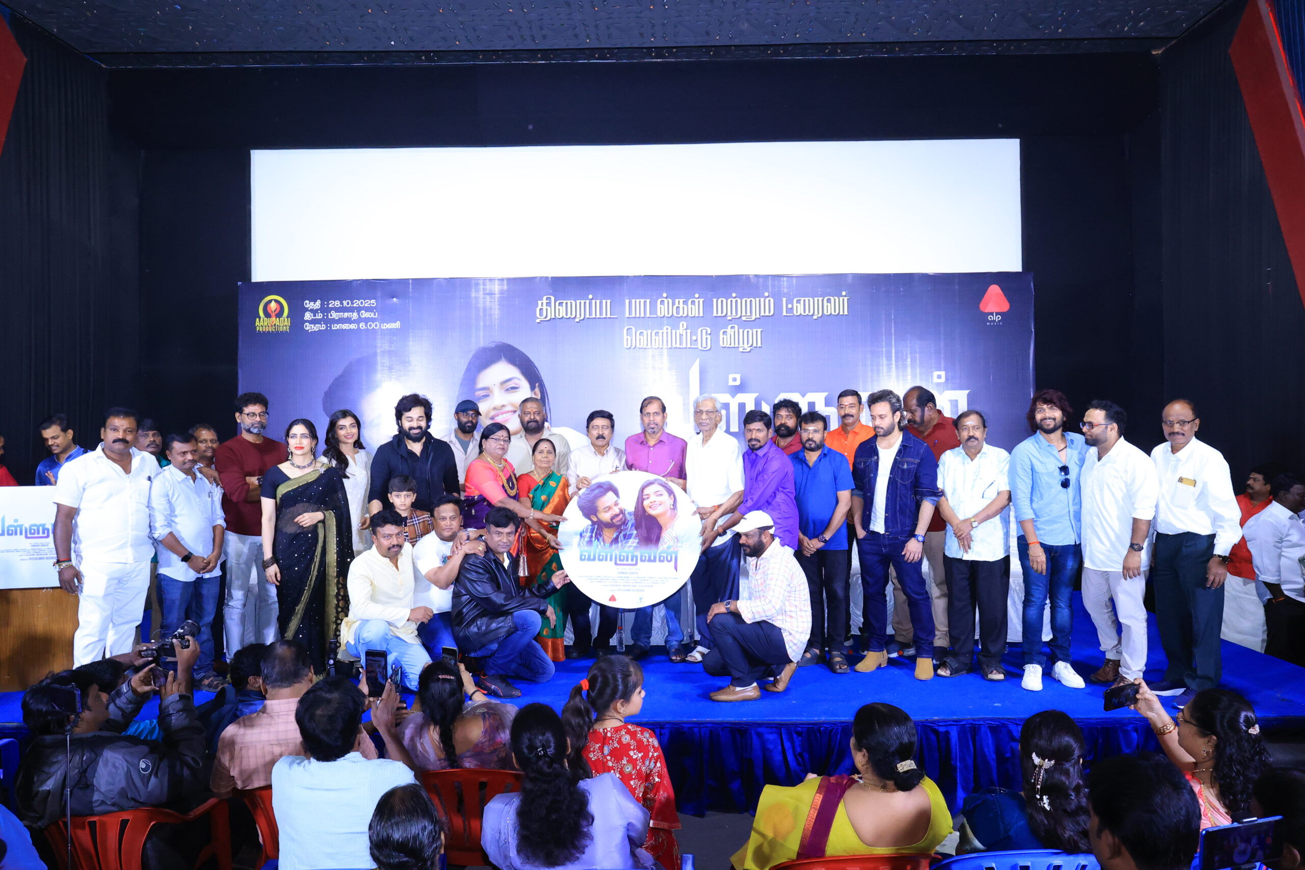 சட்டத்தை வைத்திருப்பவர்கள் தவறுக்கு யார் தண்டனை கொடுப்பது ? ‘வள்ளுவன்’ பட இயக்குநர் ஆவேசம்