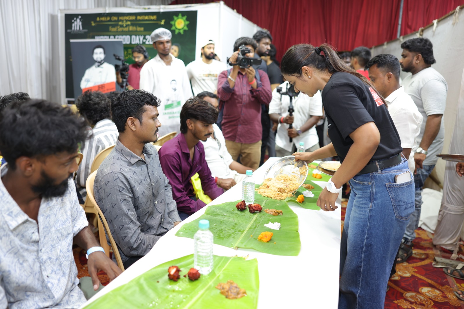 Help on Hunger நிகழ்வில் ஐஸ்வர்யா –  மைம் கோபி – ஆதி..; நீங்களும் மாதம் ₹ 35 செலுத்தி HOPE-ல் உணவளிக்கலாம் 