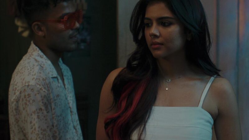 ₹300+ கோடி வசூலித்து மக்களை  மயக்கிய லோகா 1: சந்திரா இப்போ ஓடிடி-யில்..!