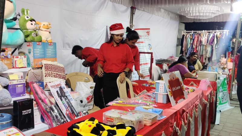 Savera Christmas Carnival – Families to celebrate together in a joyful and lively atmosphere..