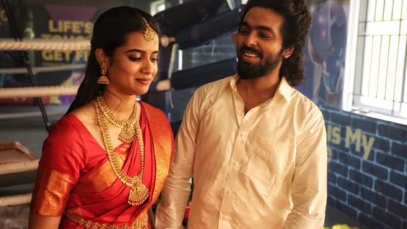 HAPPY RAJ – ஜிவி. பிரகாஷ் – ஸ்ரீ கௌரி பிரியா ஜோடி..; அப்பாஸ் ரீ-என்ட்ரி  