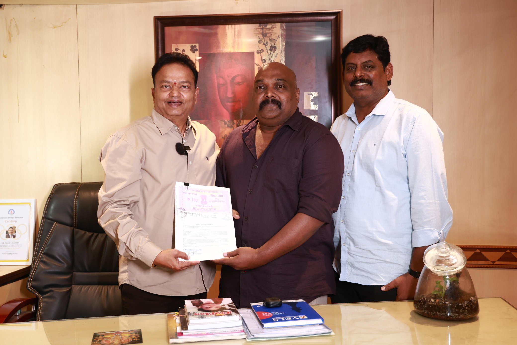 இனி ‘மாயபிம்பம்’ இயக்குனர்  சுரேந்தருக்கு சுக்ர திசை.. வேல்ஸ் பிலிம்ஸ் உடன் கூட்டணி 