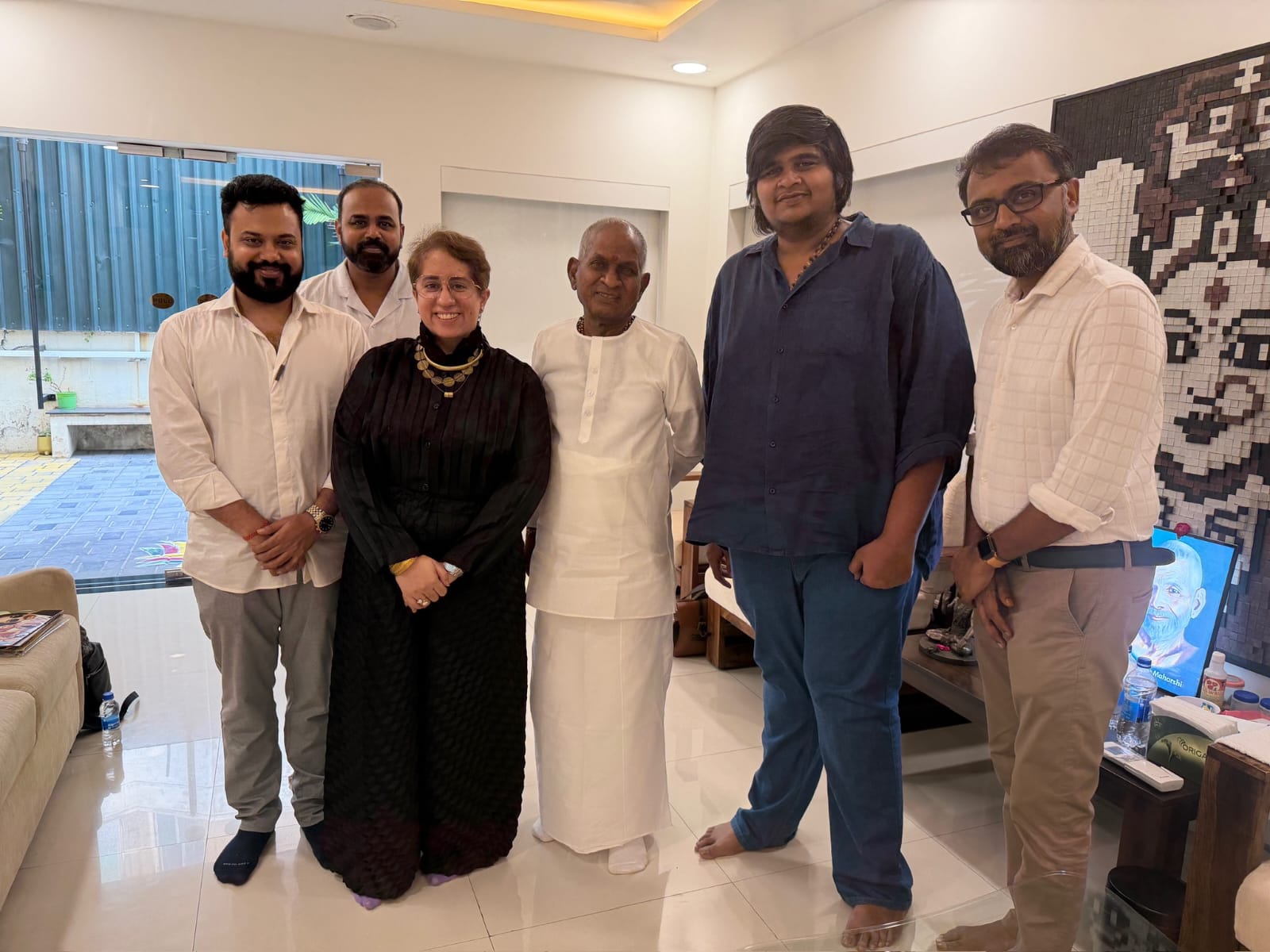 இசையை கொண்டாடி வந்த ஒருவன்..; இளையராஜாவுடன் கை கோர்த்த  கார்த்திக் சுப்புராஜ்