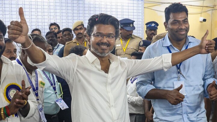 பண நாயகம் புதைக்கப்பட்டது.. நிகழாக மாற்றத்தை தந்த மக்கள்..; குட்டீஸ்க்கு ஸ்பெஷல் நன்றி தெரிவித்த விஜய்  