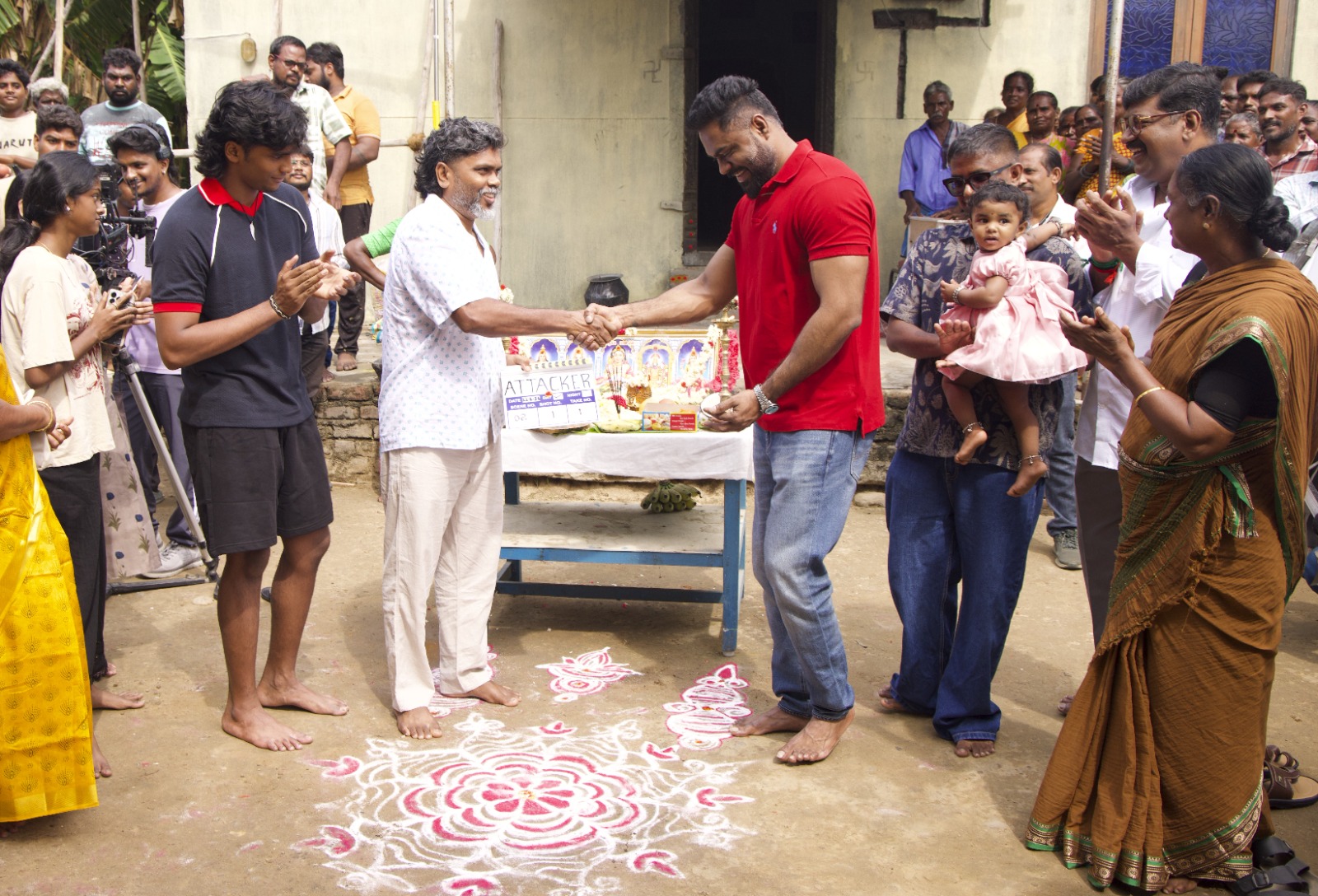 ‘அட்டாக்கர்’ ஆரம்பம்..; ஆட்டத்தை ஆரம்பித்த பவிஷ் – அவந்திகா ஜோடி.!