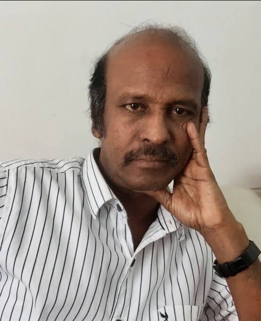 இசையரசி ஜானகியின் எளிமையை யாரிடத்திலும் காண முடியாது.. – இசையமைப்பாளர் சௌந்தர்யன்
