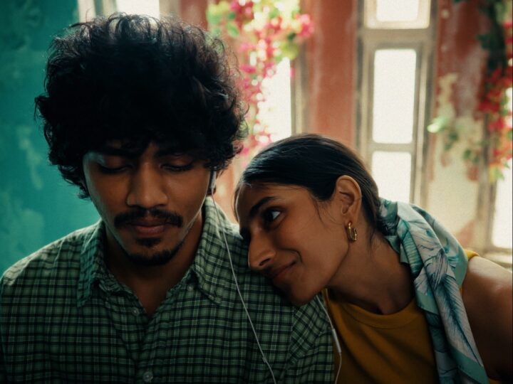 காதல் பண்ண சொன்னாயே…’ பால் டப்பாவின் ஆல்பம் ‘ஏரோபிளேன்’ வெளியீடு 